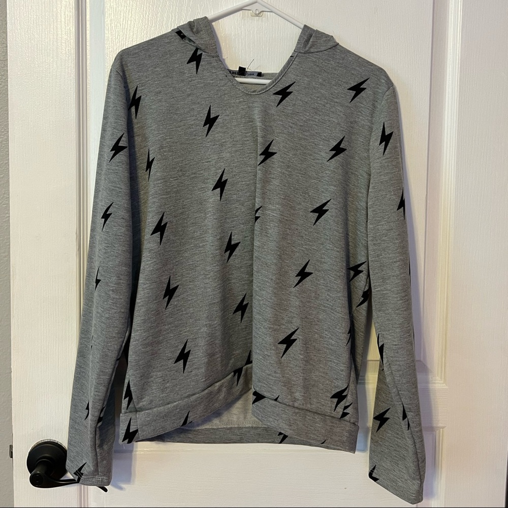 Cute thin pullover hoodie